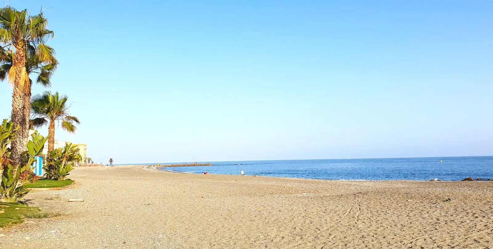 Продажа двухуровневых апартаментов в Algarrobo Costa 31