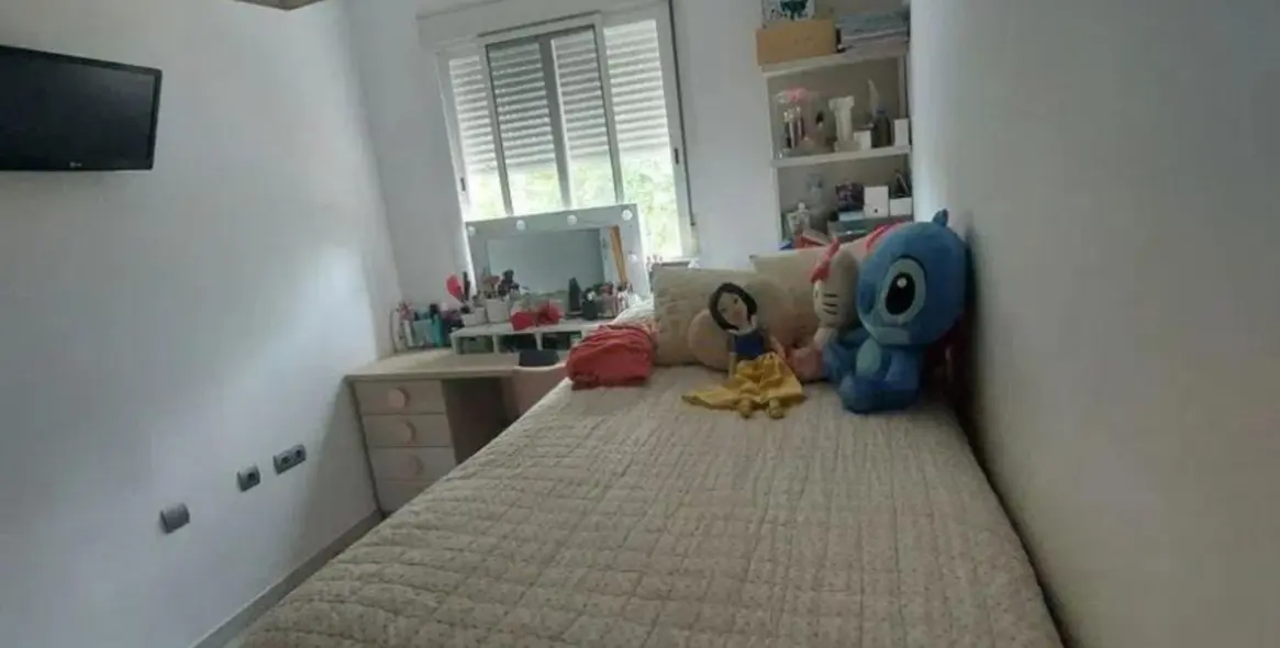 Sale of middle floor apartment in Marbella 11