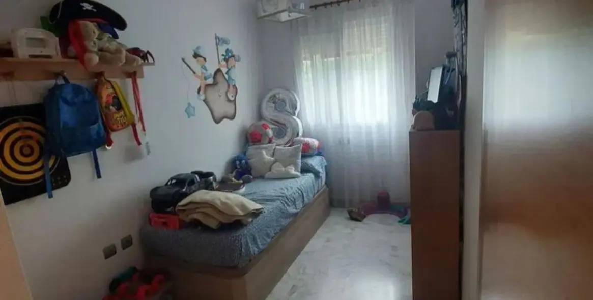 Sale of middle floor apartment in Marbella 14