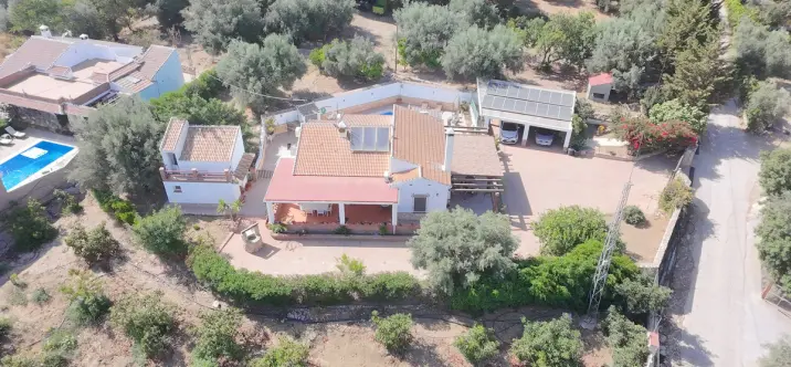 Sale of detached villa in South of spain 1