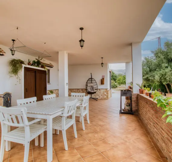 Sale of detached villa in South of spain