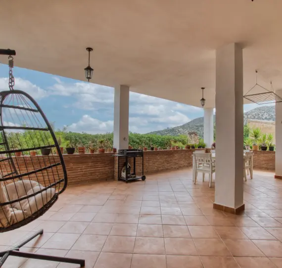 Sale of detached villa in South of spain