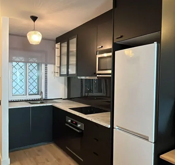 Sale of middle floor apartment in Marbella