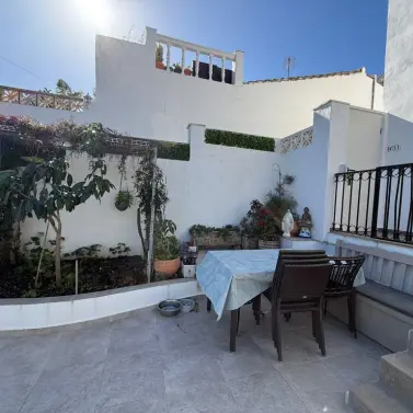 Venta de casa pareada en Estepona