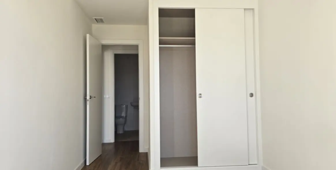 Sale of middle floor apartment in Valle Romano 15