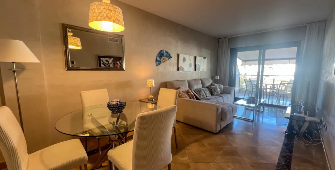 Продажа апартаментов на среднем этаже в La Duquesa 2