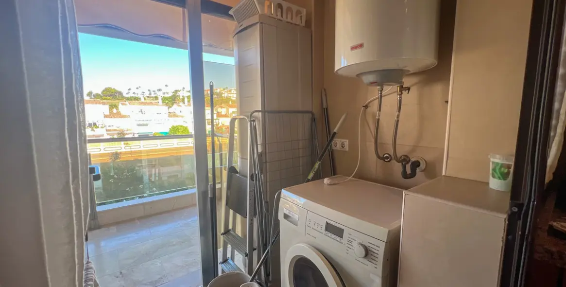 Продажа апартаментов на среднем этаже в La Duquesa 13