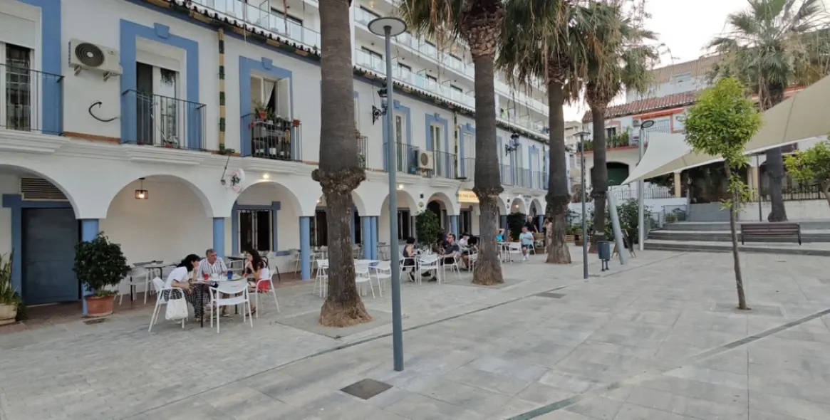 Продажа апартаментов на первом этаже в Benalmadena Costa 2