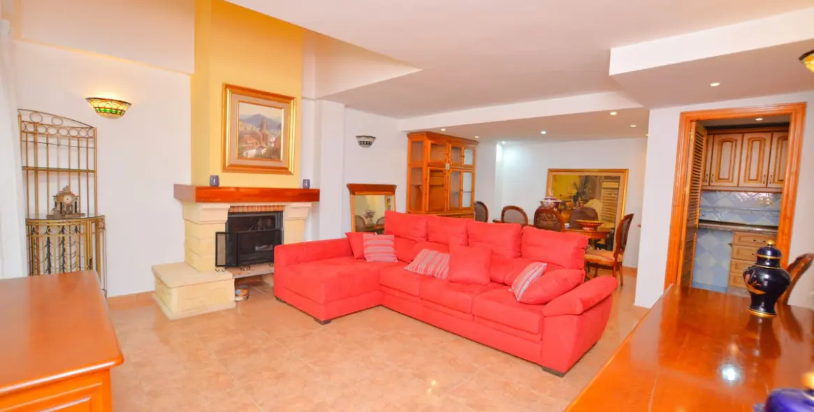 Продажа апартаментов на первом этаже в Benalmadena Costa 10