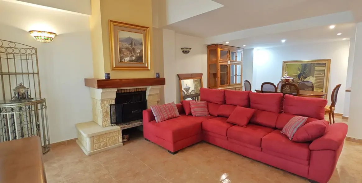 Продажа апартаментов на первом этаже в Benalmadena Costa 15