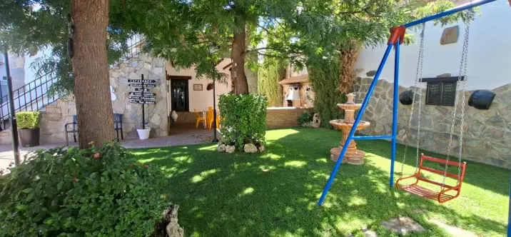 Sale of detached villa in Arriate 1