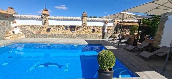 Sale of detached villa in Arriate 2