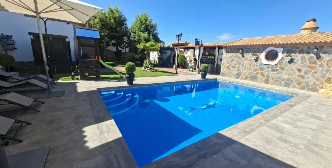 Sale of detached villa in Arriate 30