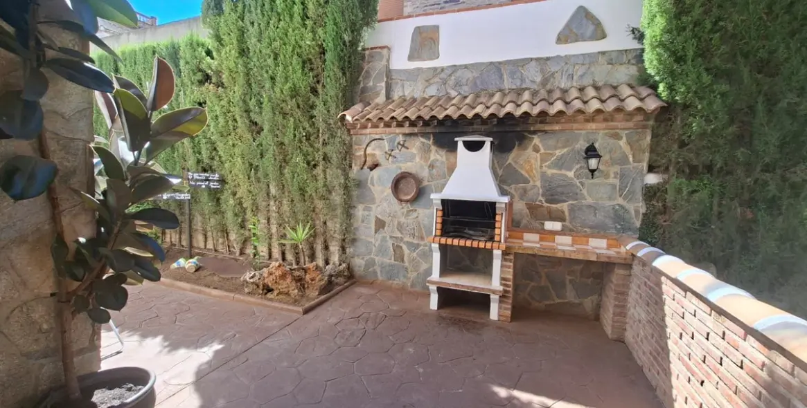 Sale of detached villa in Arriate 42