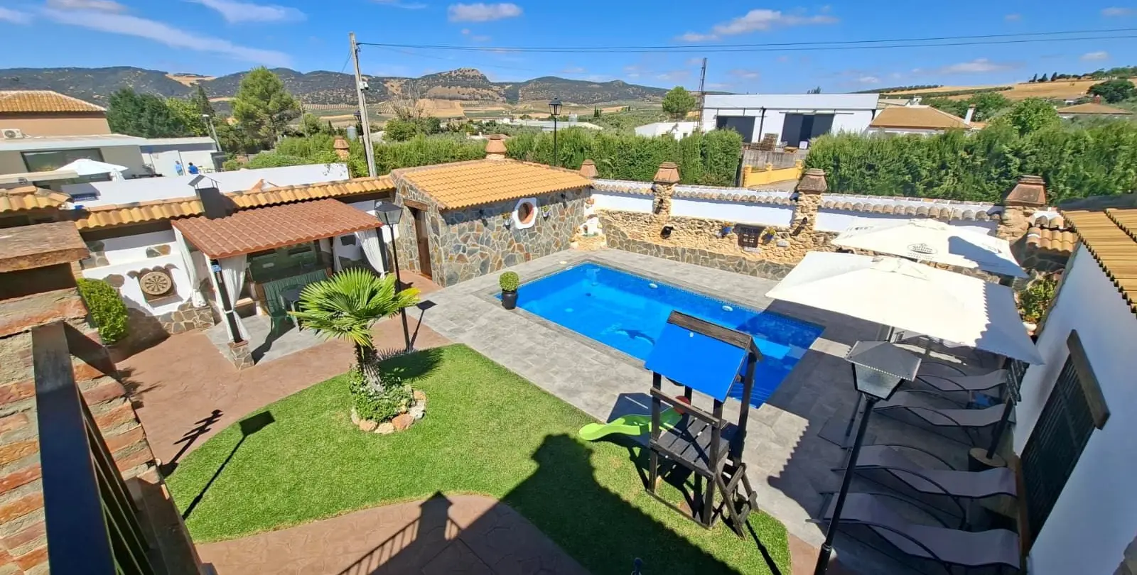 Sale of detached villa in Arriate 15