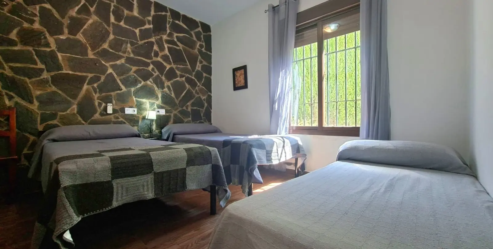 Sale of detached villa in Arriate 19