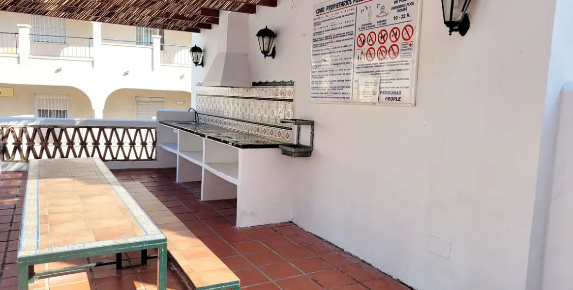 Продажа апартаментов на первом этаже в Torrequebrada 2