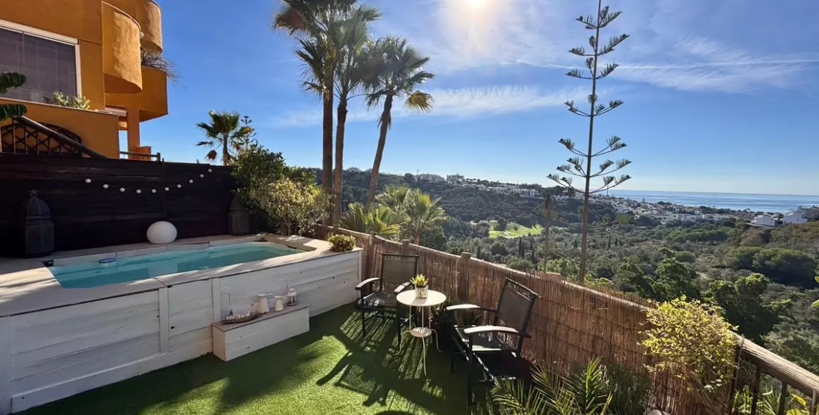 Sale of ground floor apartment in Reserva de Marbella 1