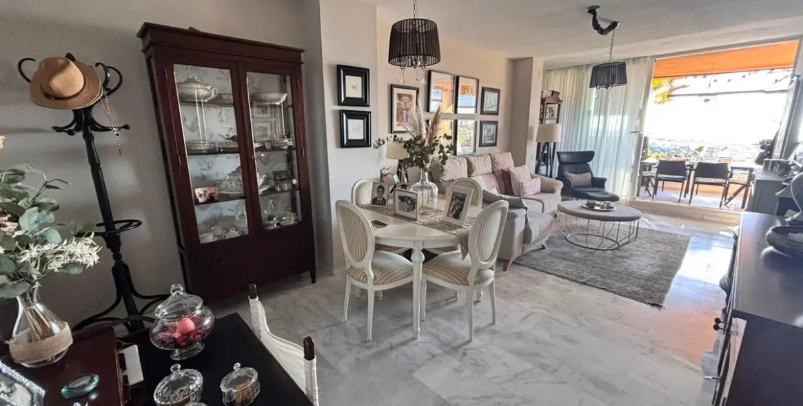 Sale of ground floor apartment in Reserva de Marbella 5