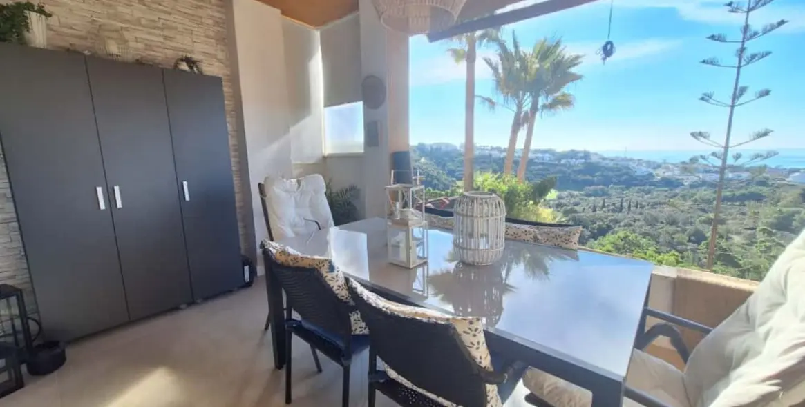 Sale of ground floor apartment in Reserva de Marbella 12