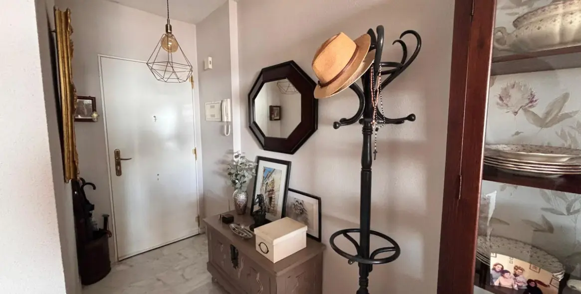 Sale of ground floor apartment in Reserva de Marbella 16