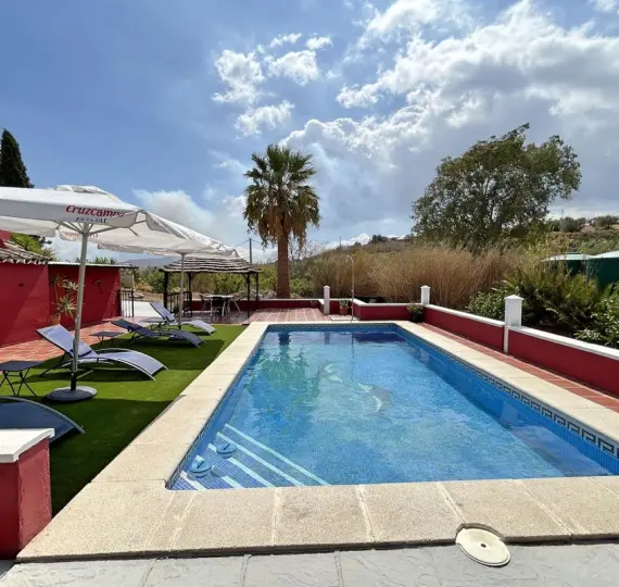 Sale of finca - cortijo in Coín