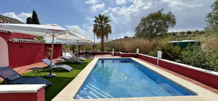 Sale of finca - cortijo in Coín 0