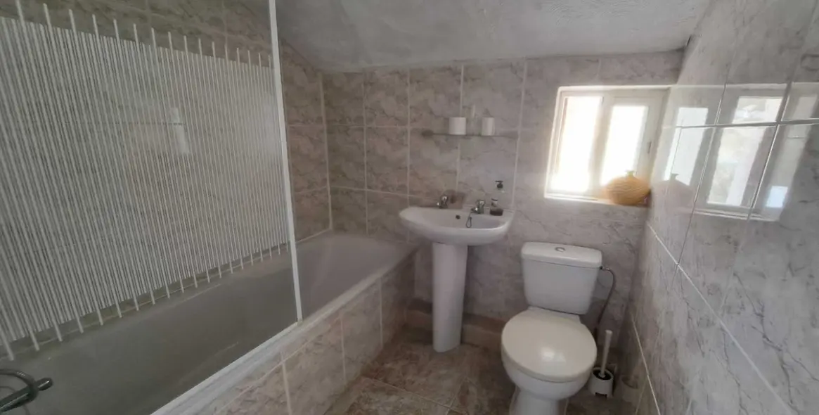 Продажа финки в Coín 12