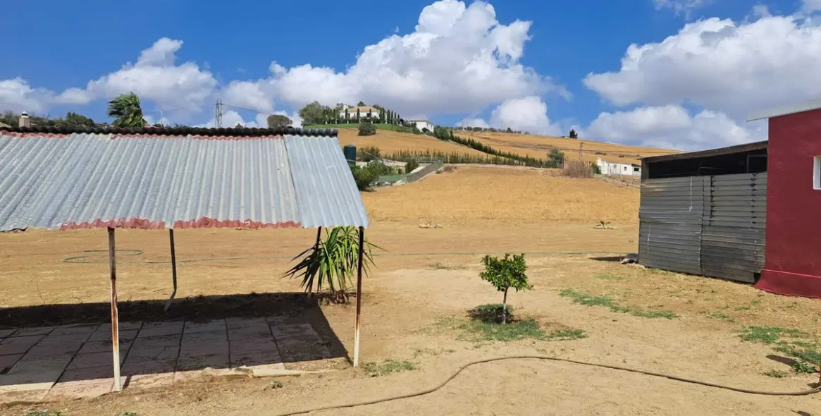 Venta de finca - cortijo en Coín 25