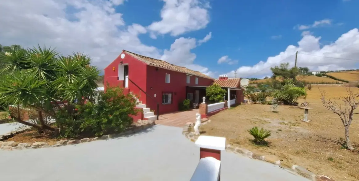 Venta de finca - cortijo en Coín 38