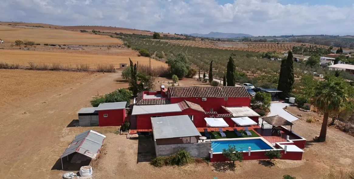 Venta de finca - cortijo en Coín 45