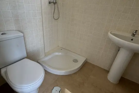 Image 9 thumb