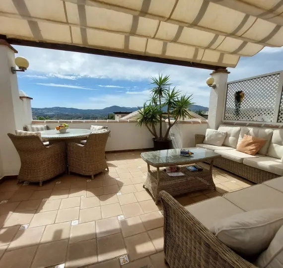 Sale of penthouse in Mijas Golf