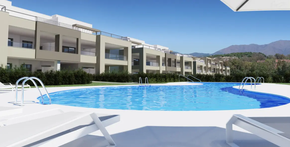 Sale of penthouse in Casares 1