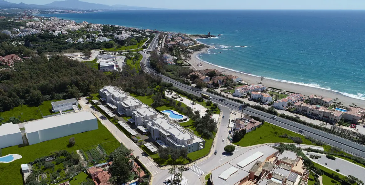 Sale of penthouse in Casares 14