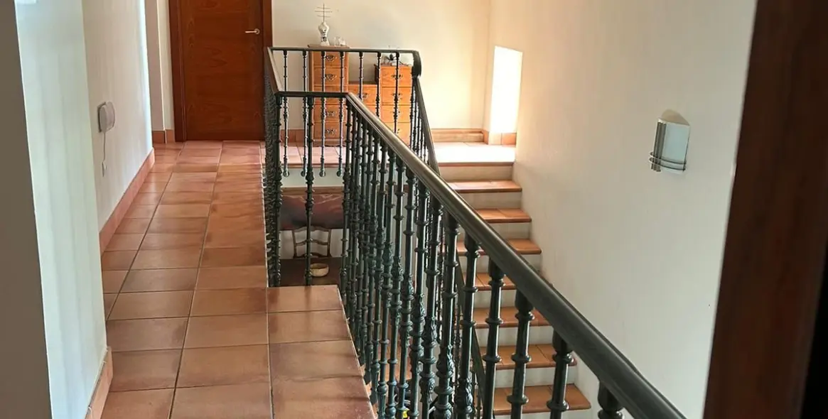 Sale of residential plot in Casabermeja 7