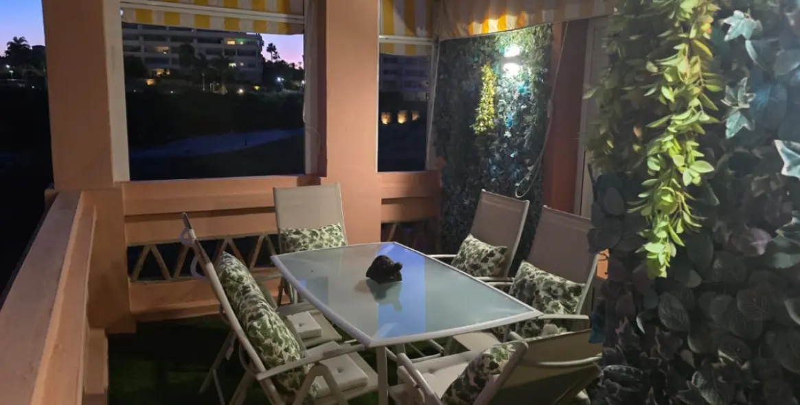 Sale of penthouse duplex in El Faro 1