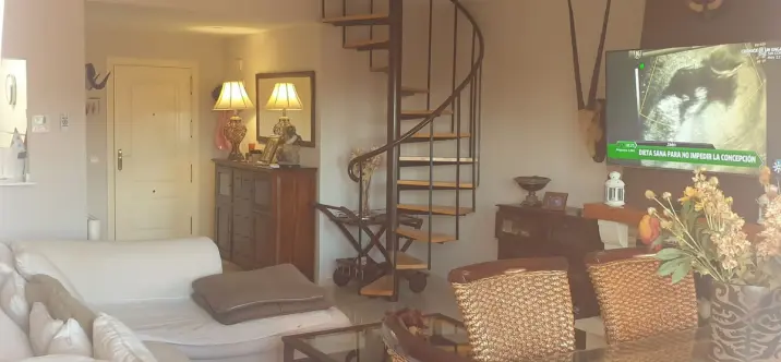 Sale of penthouse duplex in El Faro 1