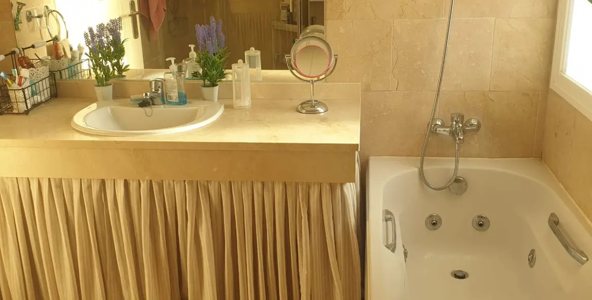 Sale of penthouse duplex in El Faro 15