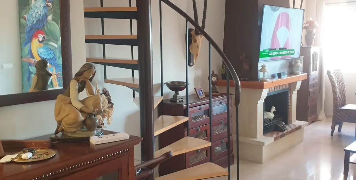 Sale of penthouse duplex in El Faro 16