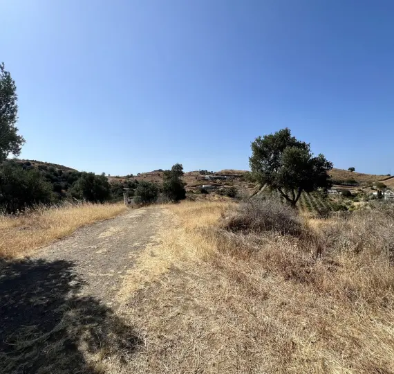 Продажа  жилого участка в La Cala