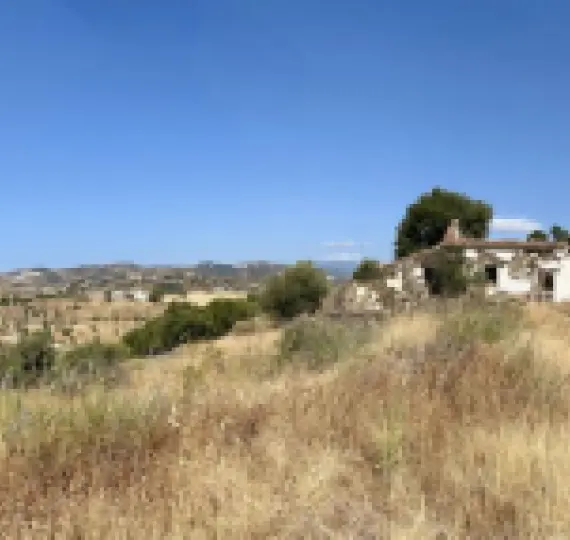 Продажа  жилого участка в La Cala