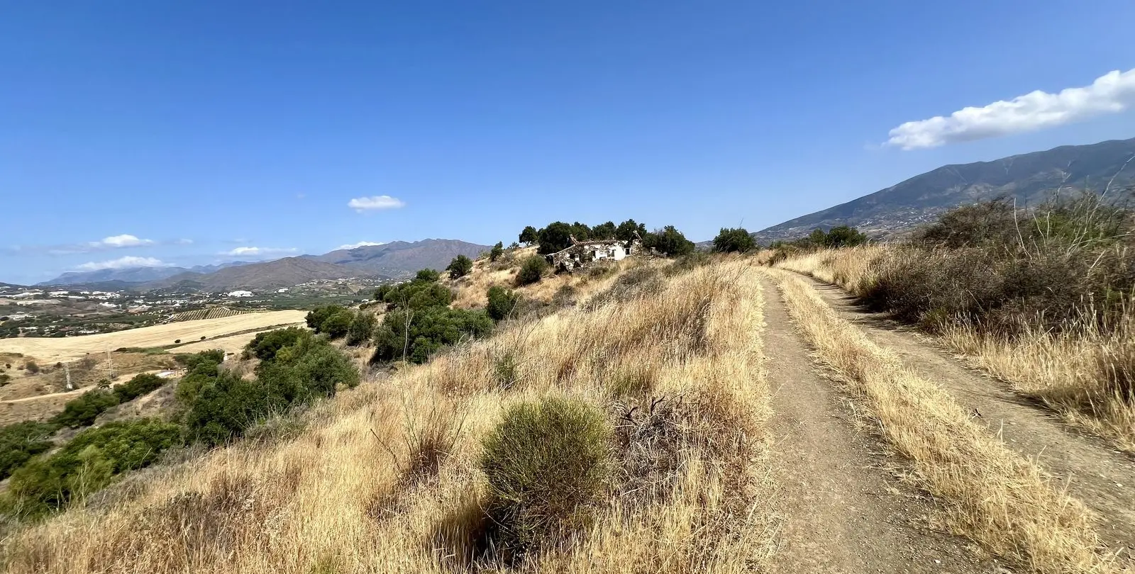 Venta de parcela residencial en La Cala 4