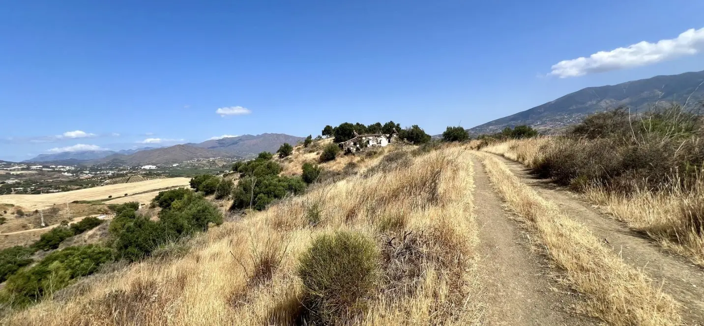 Venta de parcela residencial en La Cala 3