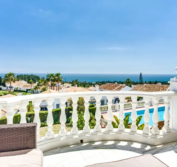 Продажа апартаментов на среднем этаже в El Chaparral