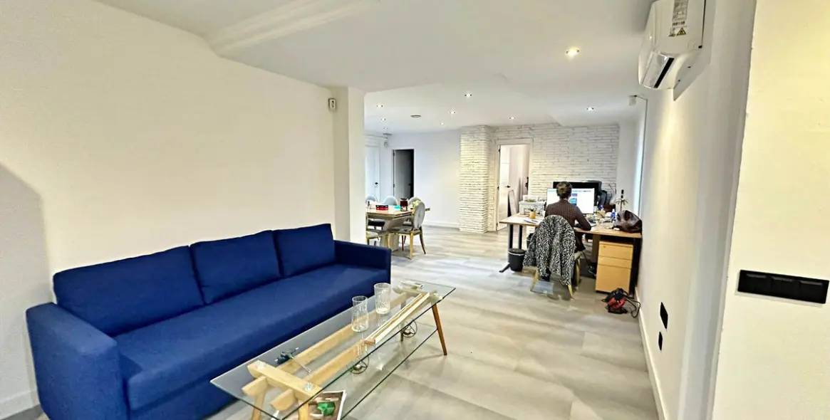 Venta de oficina en New Golden Mile 5