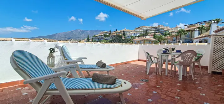 Sale of detached villa in Mijas Costa 1