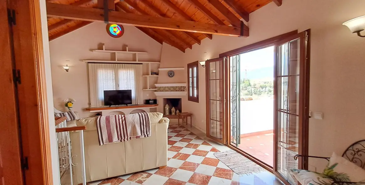 Sale of detached villa in Mijas Costa 18