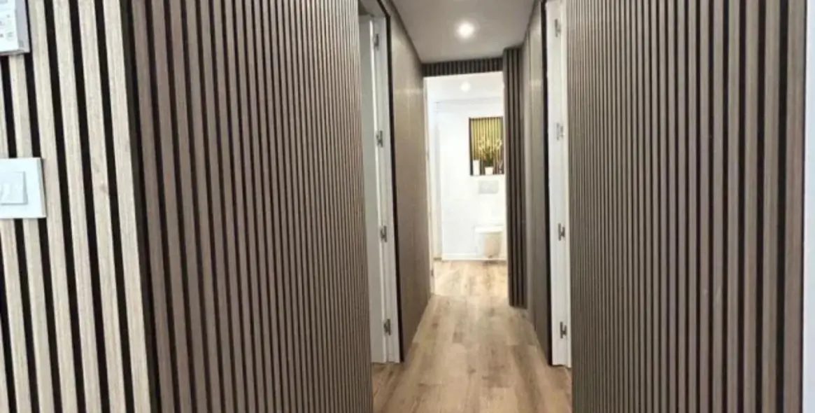 Sale of middle floor apartment in Estepona 4