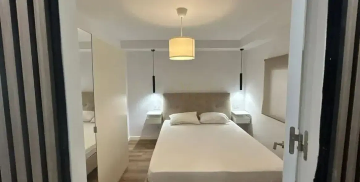 Sale of middle floor apartment in Estepona 5